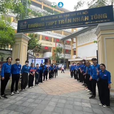 LAN TỎA YÊU THƯƠNG – TIẾP SỨC MÙA THI 2024 TẠI ĐIỂM TRƯỜNG THPT TRẦN NHÂN TÔNG
